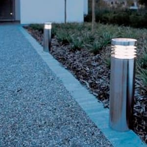 Bolardo con iluminación